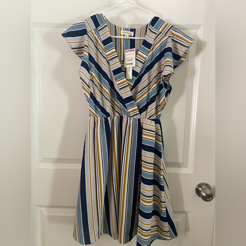 Monteau NWT medium striped dress